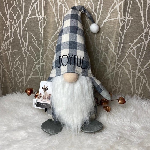 RAE DUNN FARMHOUSE HOME DECOR GNOME HOLIDAY CHRISTMAS XMAS TABLE TOP JOY HTF RD - Picture 1 of 3